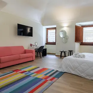 Mater Rooms&suites, Self Check In Rzym
