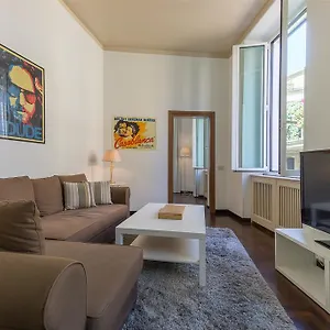  Appartamento Palazzo Borghese Lovely Flat
