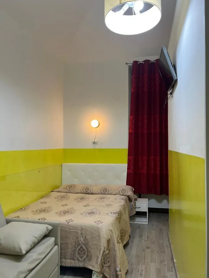 Roma Guest House  Rome