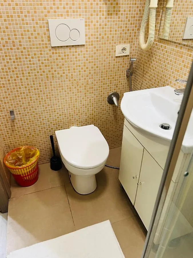 Roma Guest House